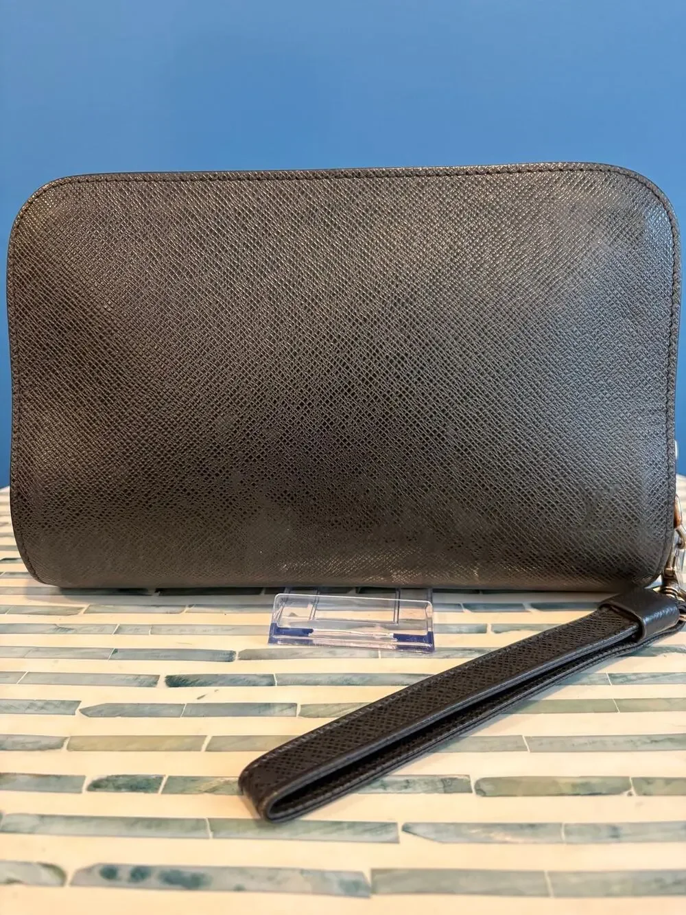 Vintage Louis Vuitton Taiga Leather Pochette Baikal Clutch/Wristlet